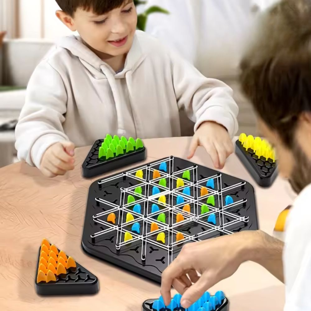 KnotLogic Mind- Ketten-Dreieck-Schachspiel