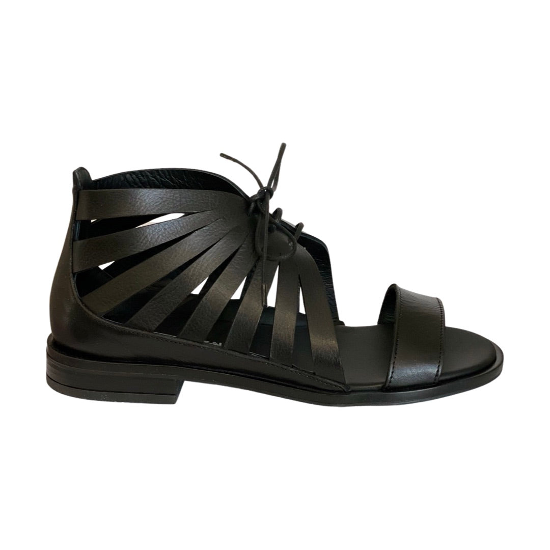 Schwarze einfarbige Sandalen mit runder Ausschnittspitze