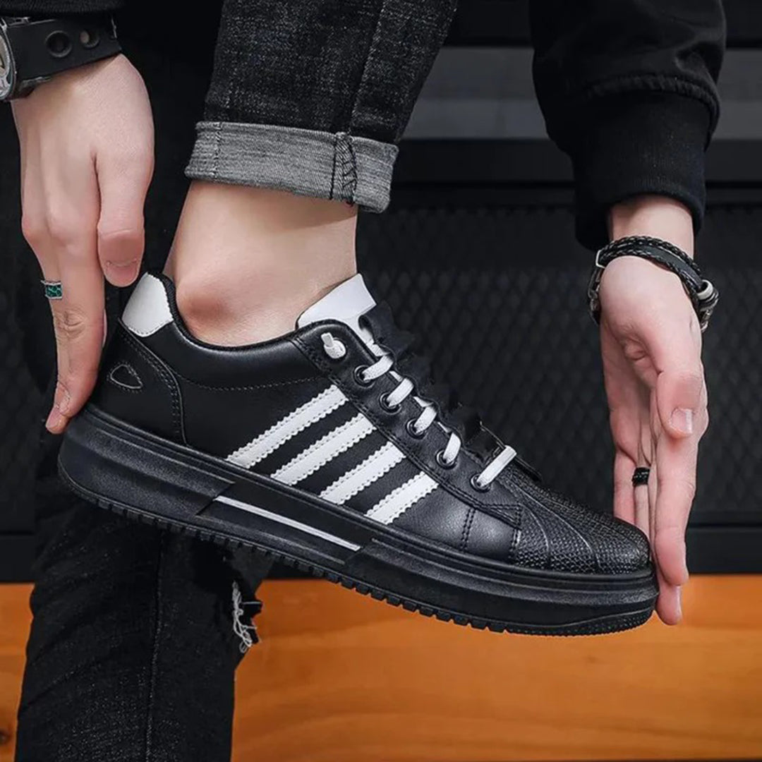 Comfortable leisure sneakers