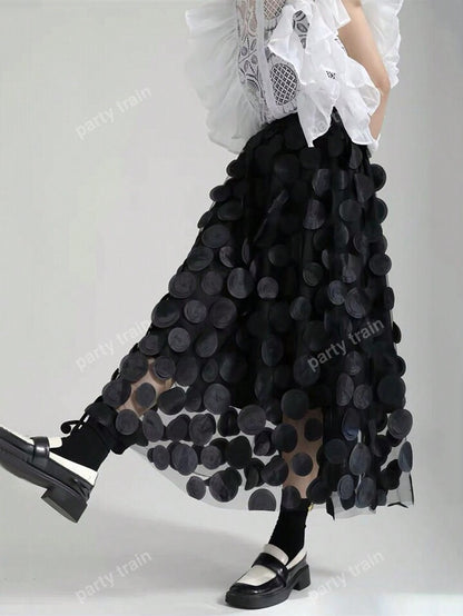 Eleganter schwarzer Patchwork-Tüllrock Herbst