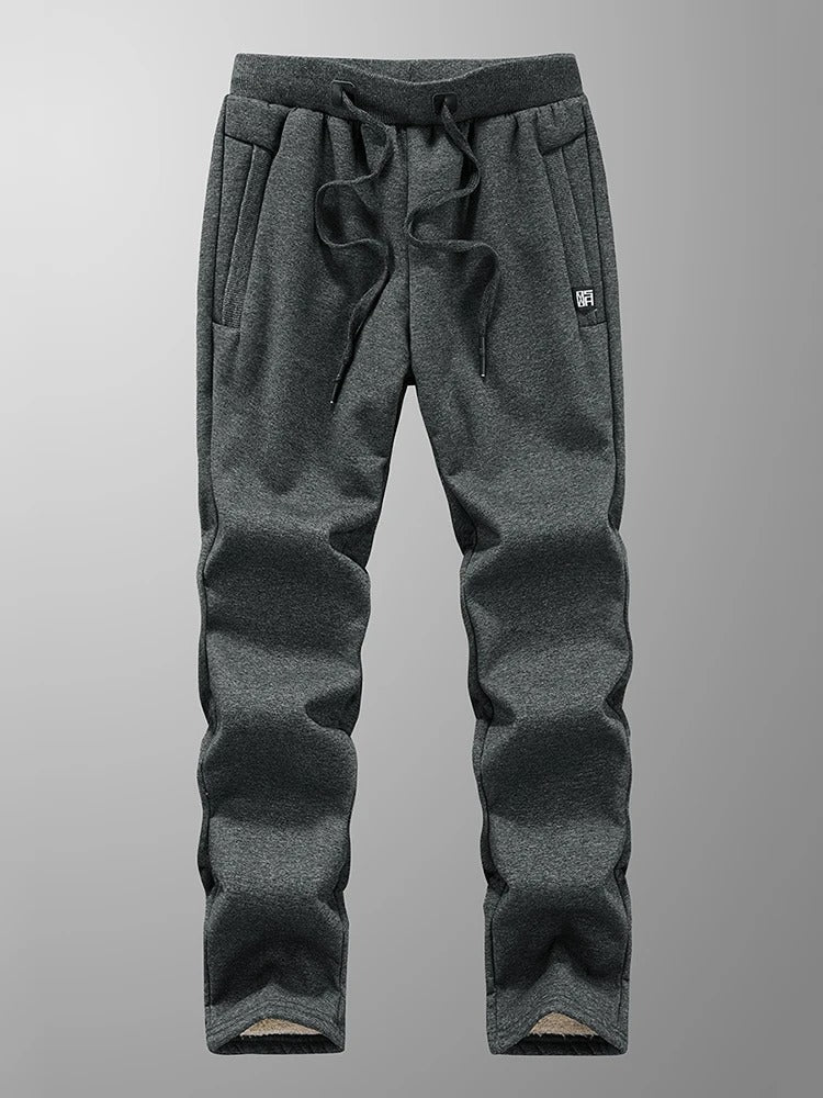 Feeded jogging pants