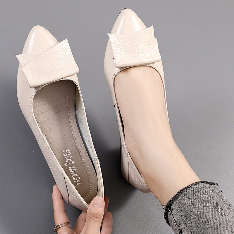 Serena Elegance | Zeitloser Chic in Leder