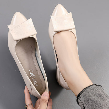 Serena Elegance | Zeitloser Chic in Leder