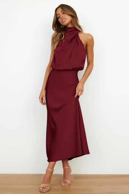 Halter Ärmelloses Satin Brautjungfernkleid