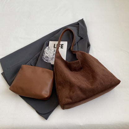 Chéa - Die Wildledertasche