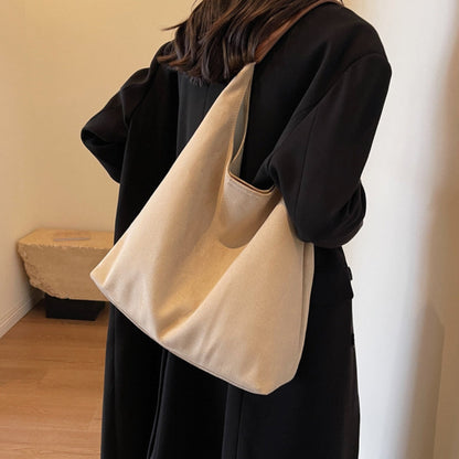 Chéa - Die Wildledertasche