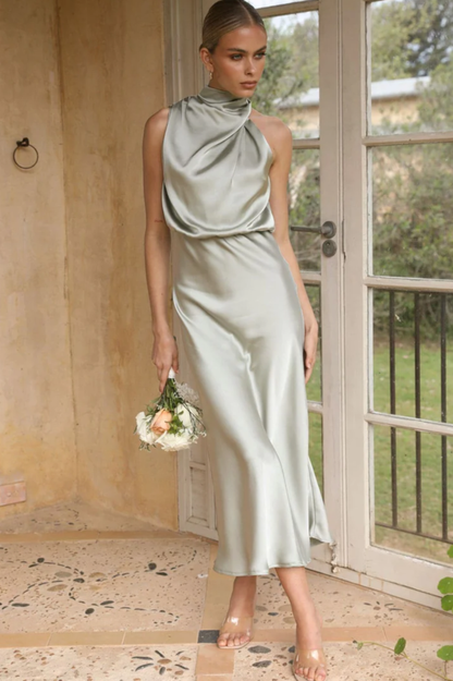 Halter Ärmelloses Satin Brautjungfernkleid