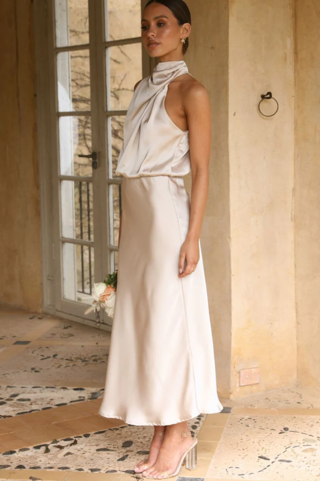 Halter Ärmelloses Satin Brautjungfernkleid