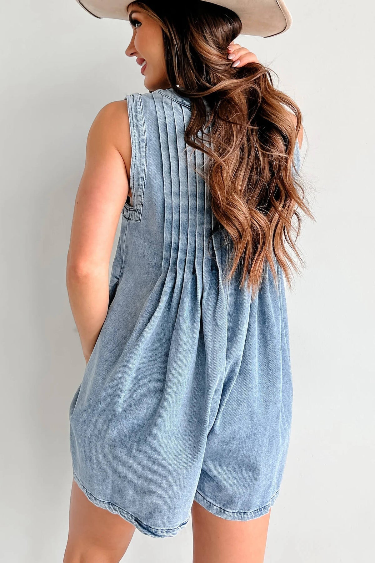 Abbey | Luftige Denim-Overall mit Schleifenverschluss