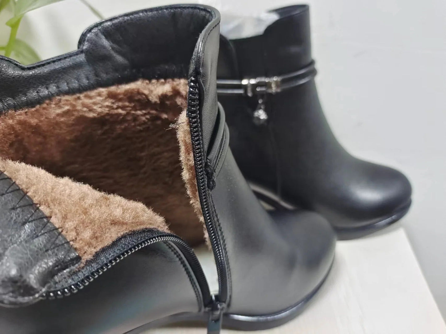 Women's boots