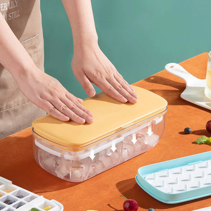 Ice cube container