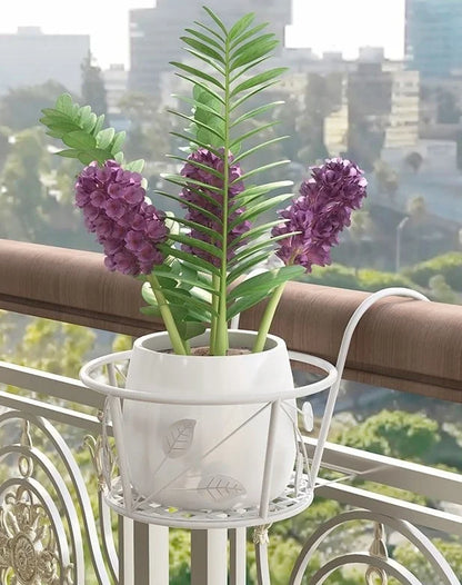 Hanging flower stands