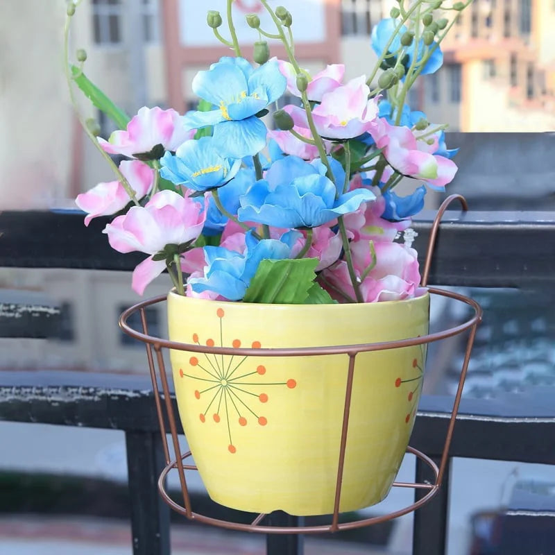 Hanging flower stands