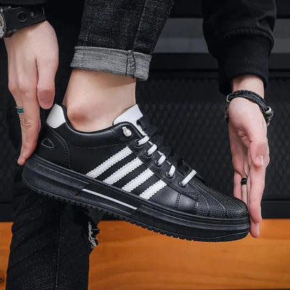 Comfortable leisure sneakers