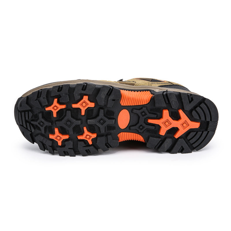 Ergonomic outdoor hiking shoes