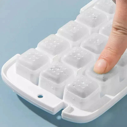 Ice cube container